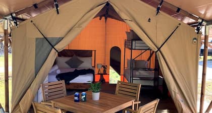 Family-Friendly Safari Tent with Marina Access Near Lake Livingston in Point Blank, Texas
