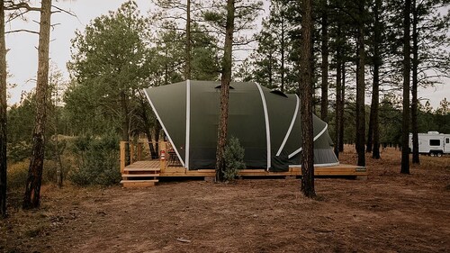Scenic Glamping Tent with Orchard & Farm Animals near Mountainair in Torreon, New Mexico