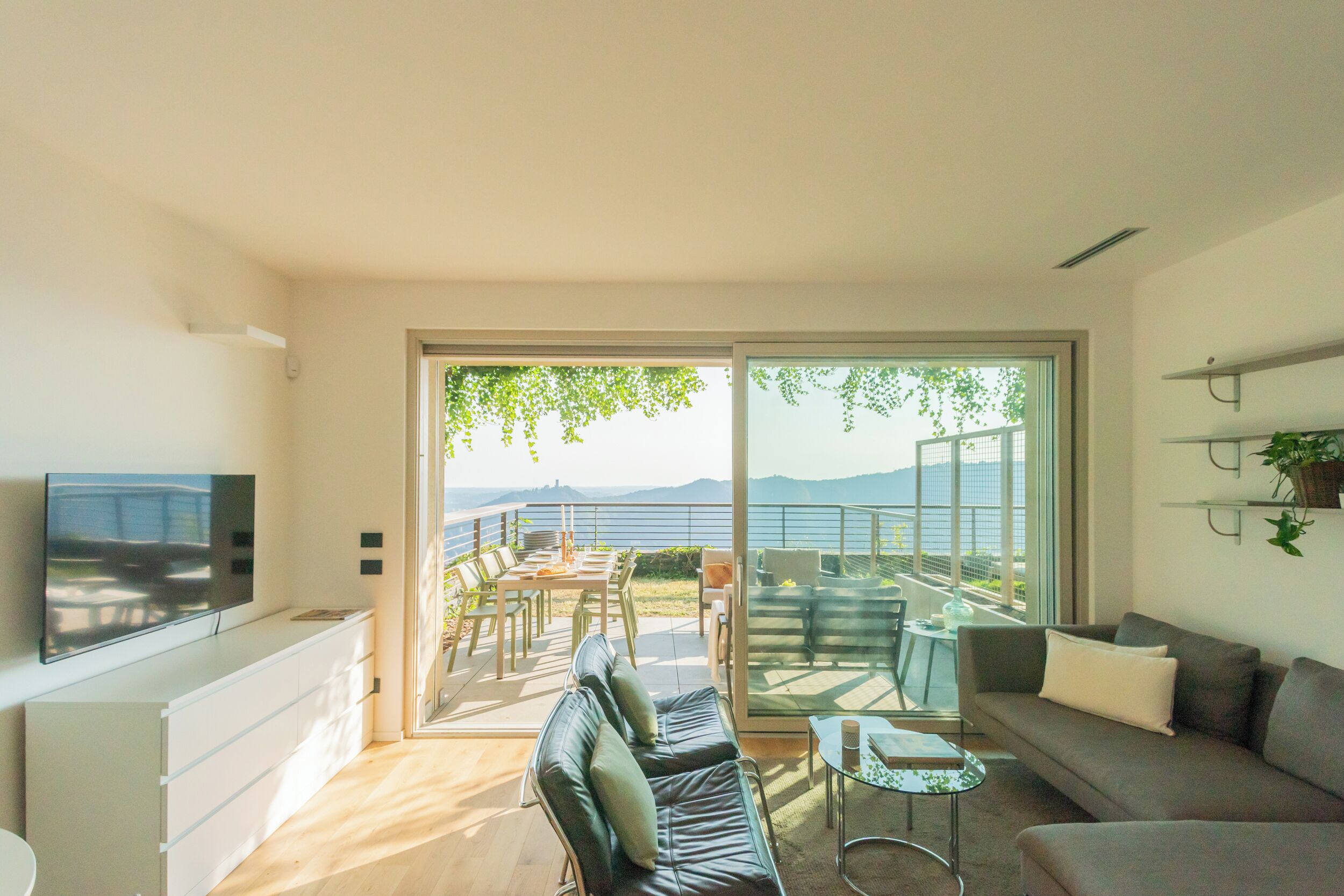 Apartment (1 Bedroom) | Living area | 32-inch TV with cable channels