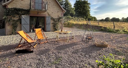 Chambre au moulin de Tilly, dans le bocage bourbonnais, idéal pour se ressourcer!