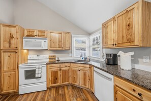 Private kitchen - Forest Chalet With Hot Tub Near Gunstock 3 Bedroom Home (Gilford)