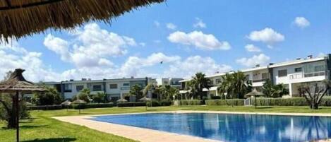 Indoor pool, outdoor pool