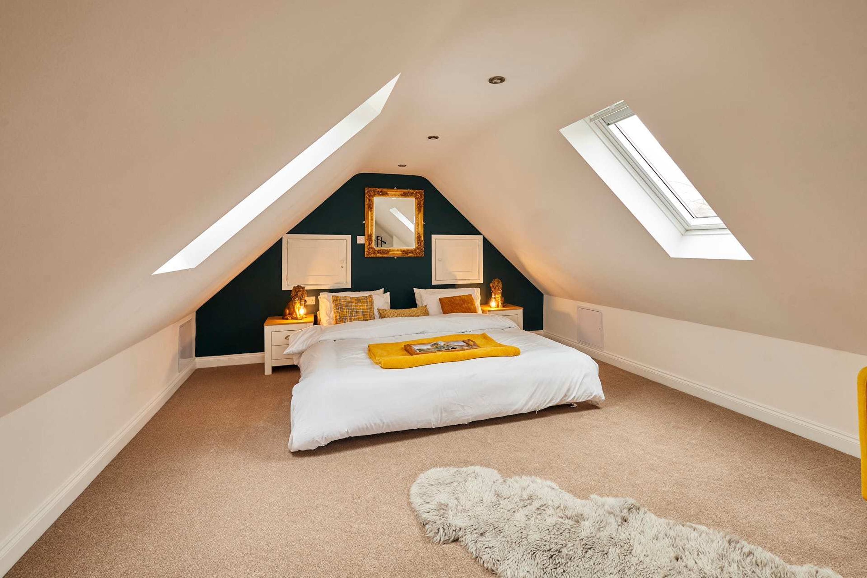 2 bedrooms