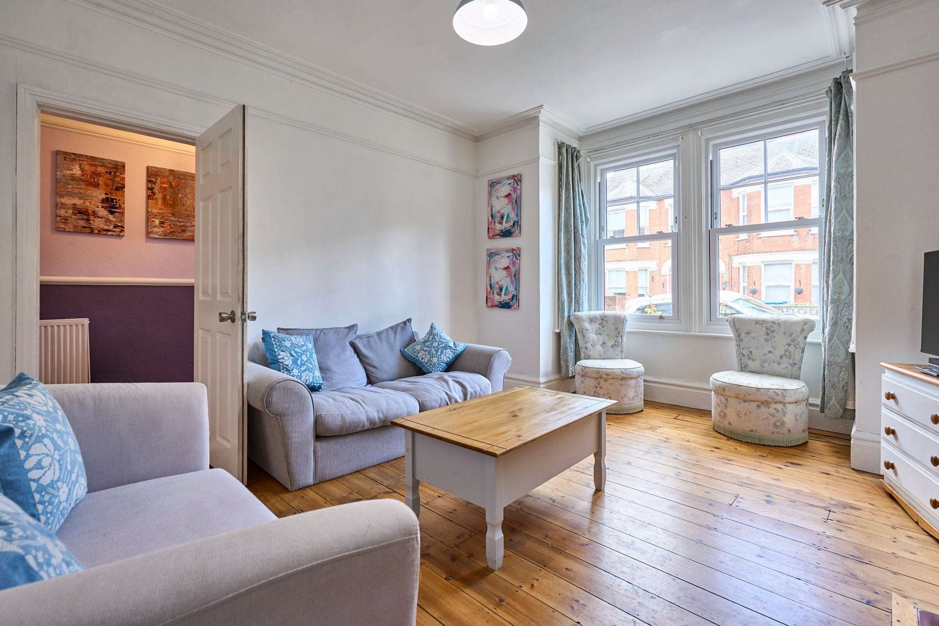 House | 4 bedrooms, Internet