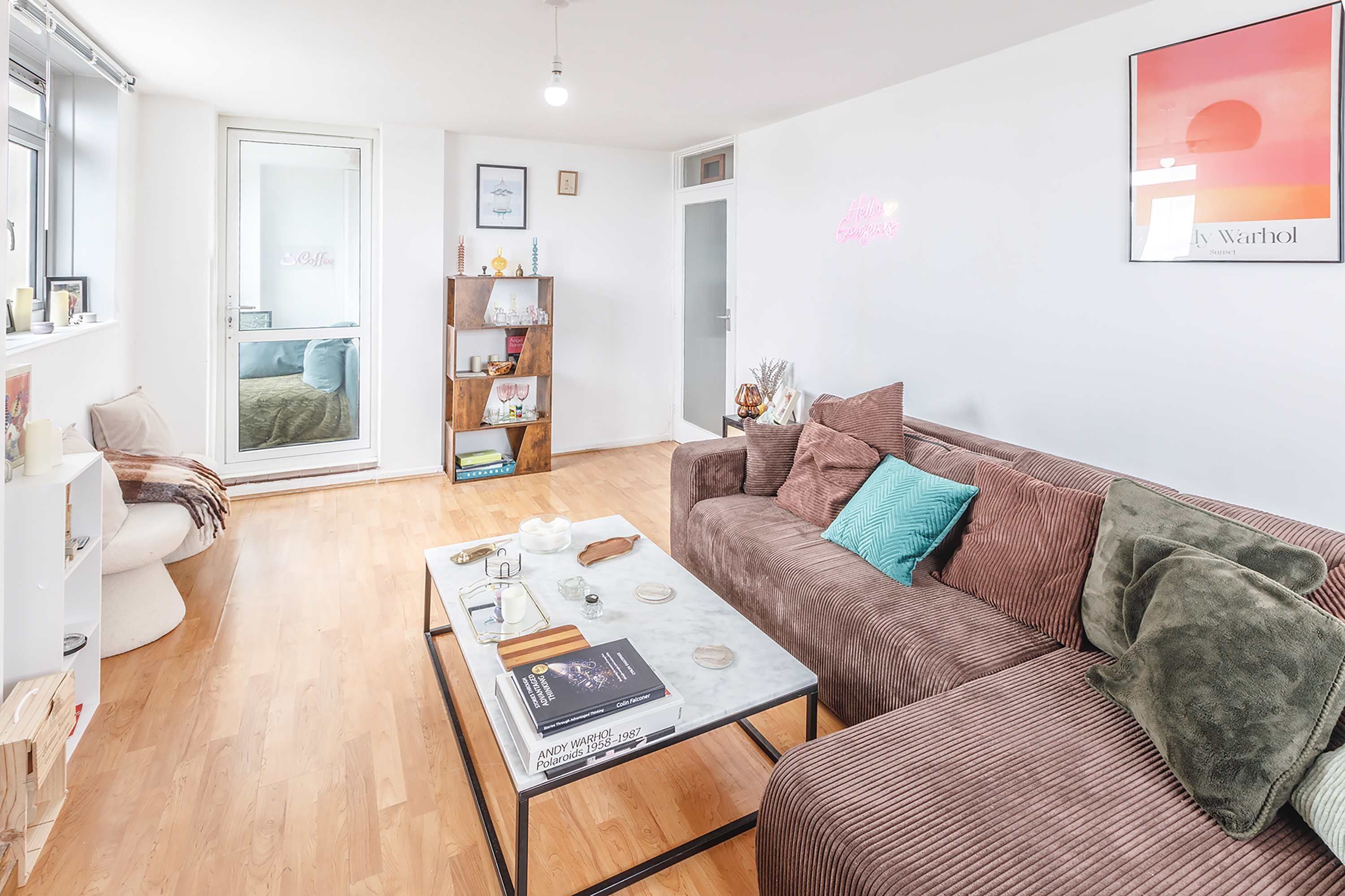 2 bedrooms