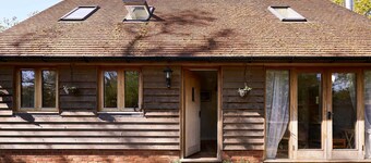 Host Stay The Tiled Cottage