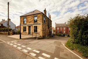 House | 1 bedroom, Internet