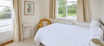 Host Stay Joldwynds