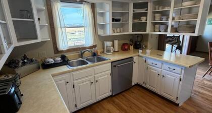 Bluff’s Bend Retreat