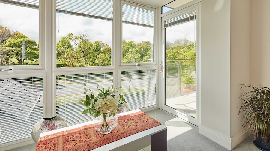 Host Stay Apartment 8