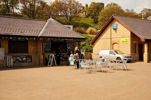 House - Host Stay The Beach (Filey)