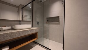 Deluxe Apartment | Bathroom - Gran Valley Resort  - GAV Resorts (Gramado)