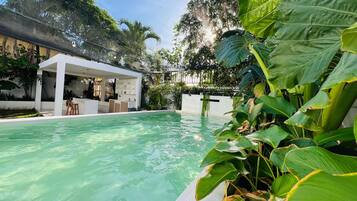 Udendørs pool