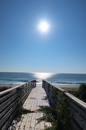 Am Strand, Liegestühle, Strandtücher