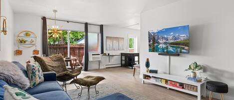 Smart TV, ping pong, books