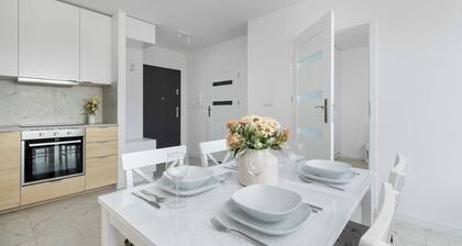Cozy Apartment with a Balcony | Parking