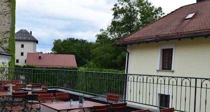Zum Schlosswirt