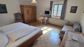 Classic-Doppelzimmer, Gartenblick | Kostenloses WLAN