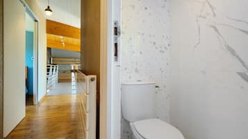 Een douche, een haardroger