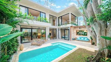 Villa de lujo, 3 habitaciones, alberca privada | Alberca | Alberca al aire libre
