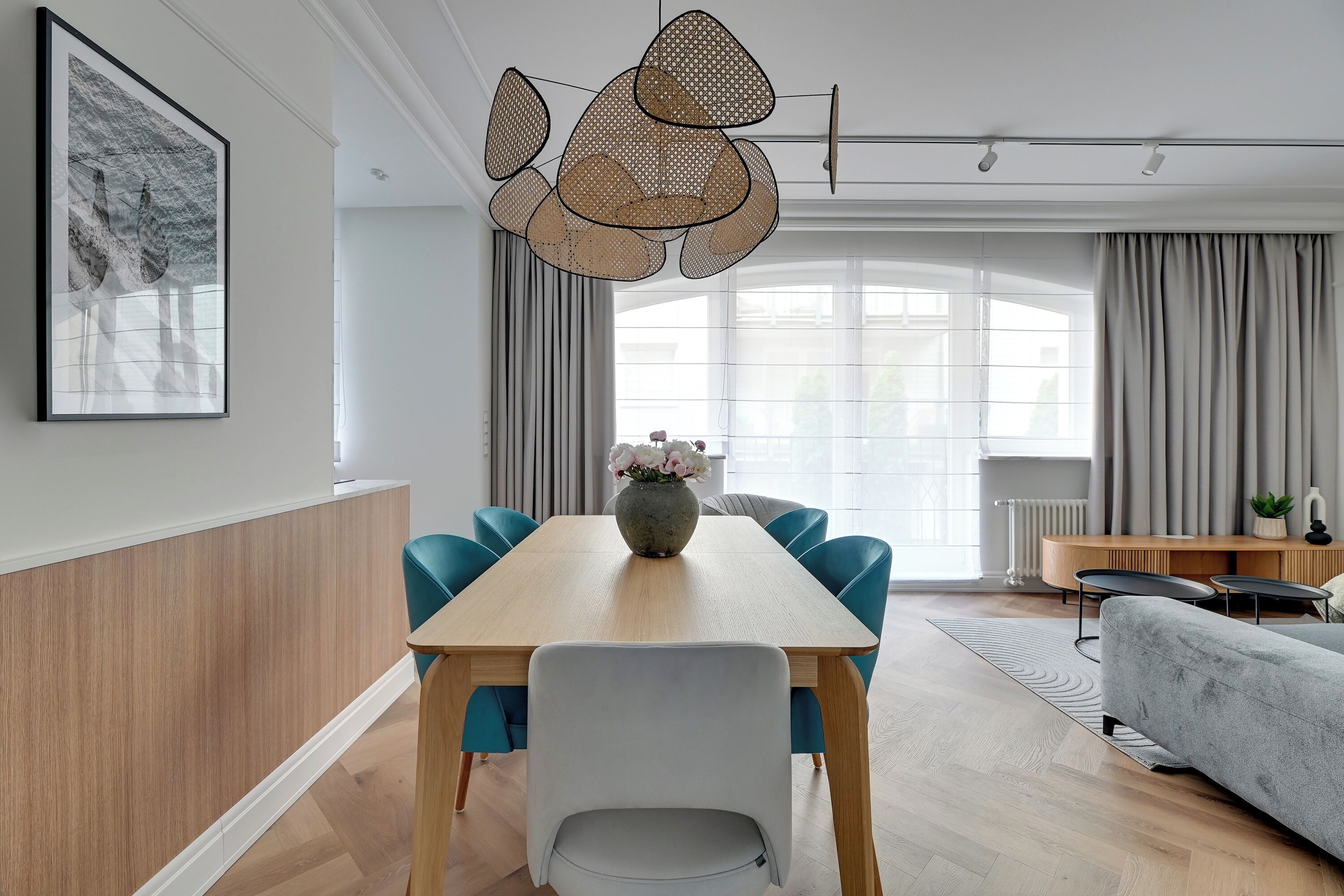Deluxe Apartment, Balcony, Courtyard View | Dining