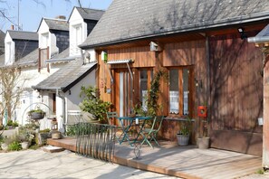 Exterior - Wooden Room Near Beauval Zoo (Nouans-les-Fontaines)