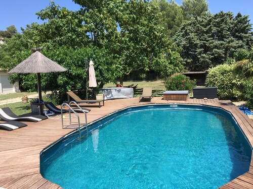 Propriété de charme avec piscine et SPA au calme