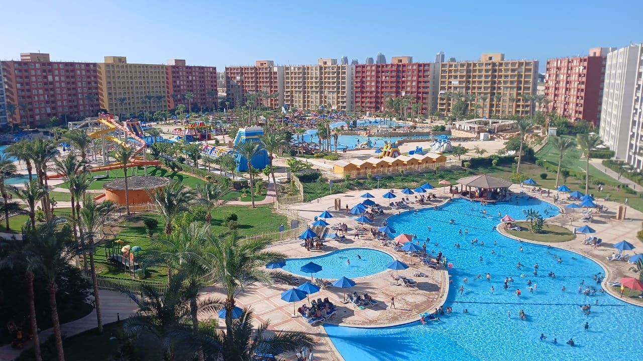 Piscine couverte, piscine extérieure
