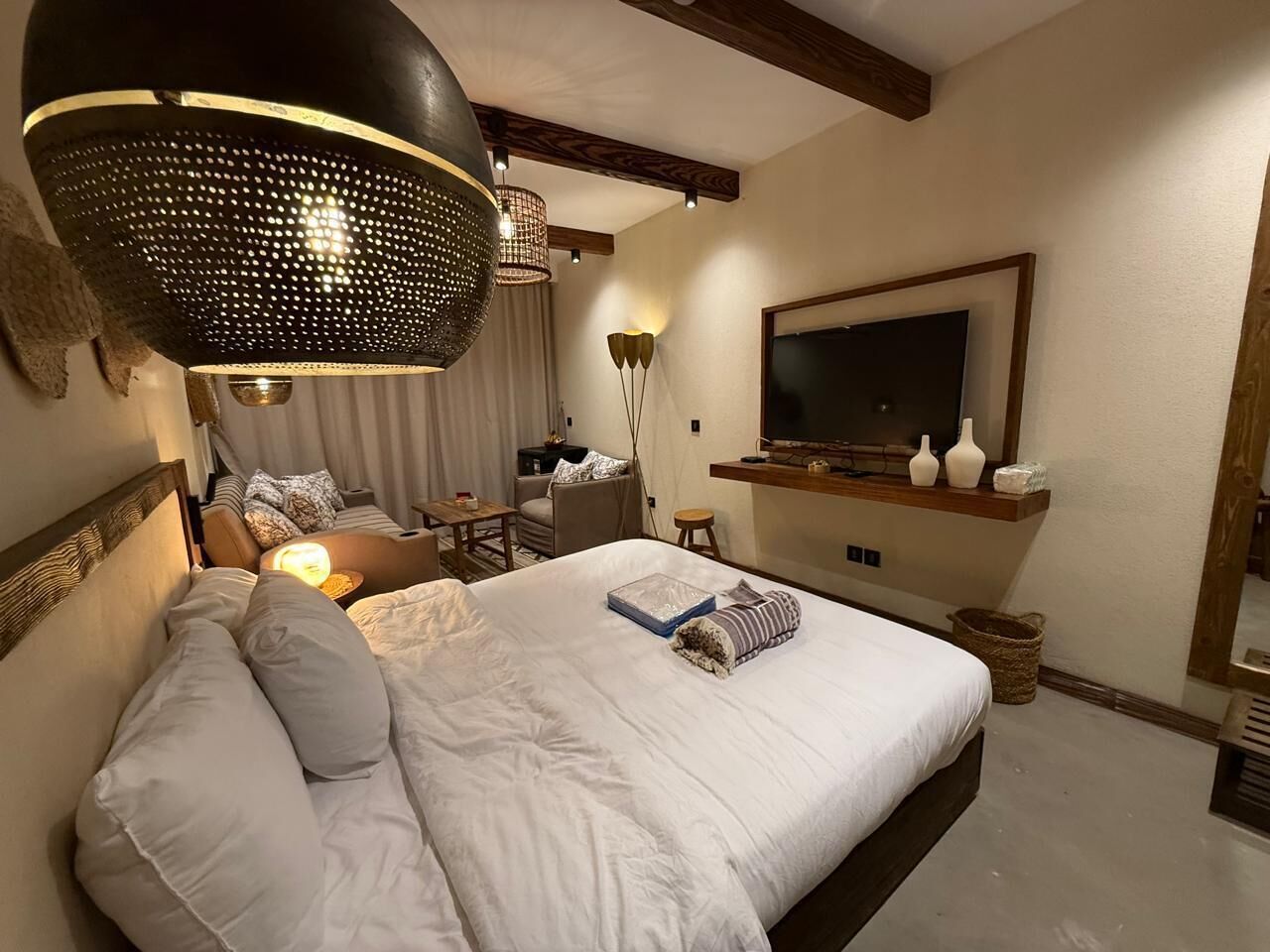 2 bedrooms, wheelchair access