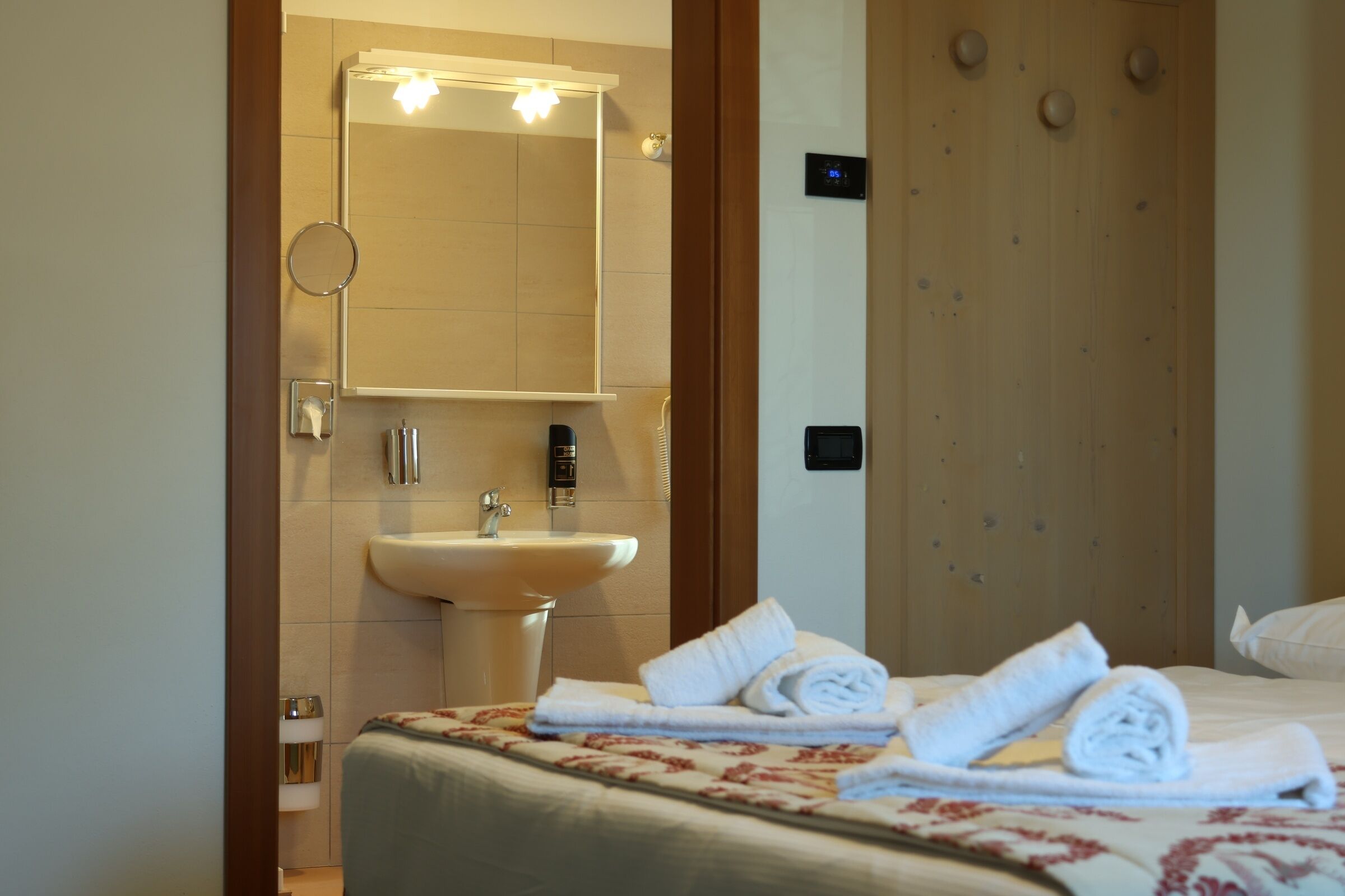Standard-Doppelzimmer | Zimmersafe