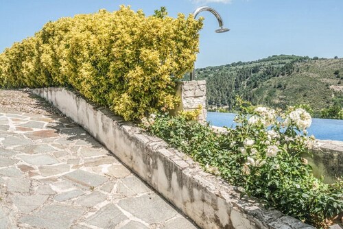 Villa in the Vineyard - Garden Retreat