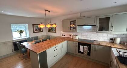 Charming cottage in the heart of Usk