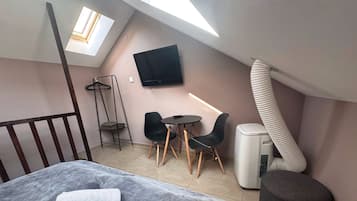 9 Schlafzimmer, Internetzugang