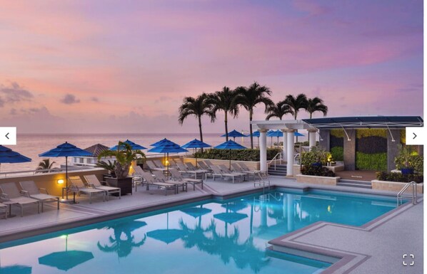 Pool - Thanksgiving week at Marriott's BeachPlace Towers in Fort Lauderdale-2 Bed Villa (Fort Lauderdale)