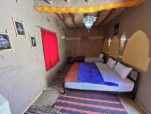 14 Schlafzimmer, Bügeleisen/Bügelbrett, Reisekinderbett