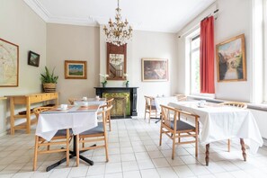 Dineren