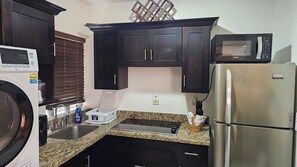Coffee/tea maker, fridge, microwave, stovetop - Tranquil 1BR Mystic Ridge Hideaway with Pool & AC (Ocho Rios)