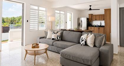 3-Bedroom Beach House in Beautiful Isabela. Relaxing Stay Steps from the Beach
