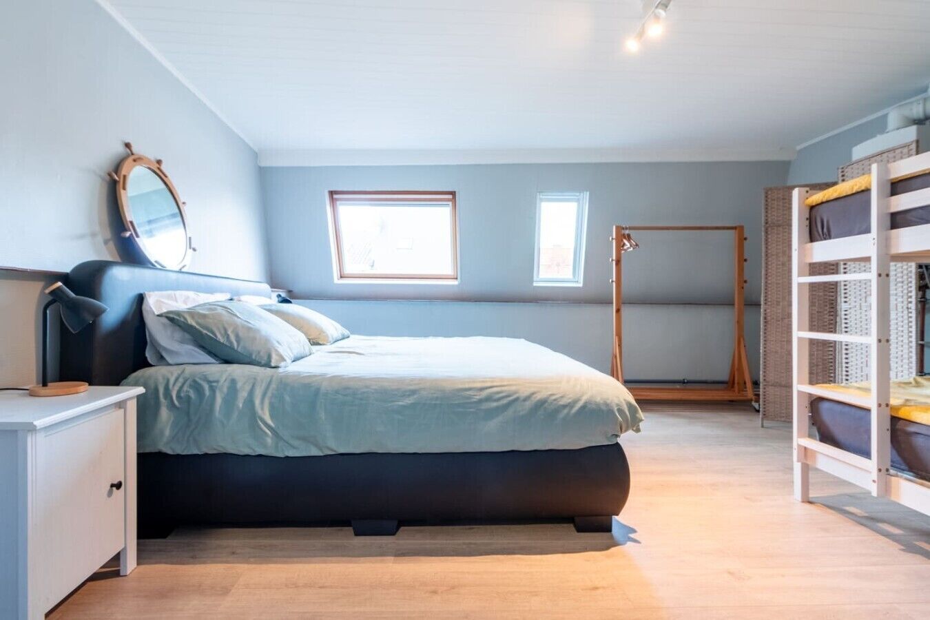 Desk, iron/ironing board, travel crib, WiFi