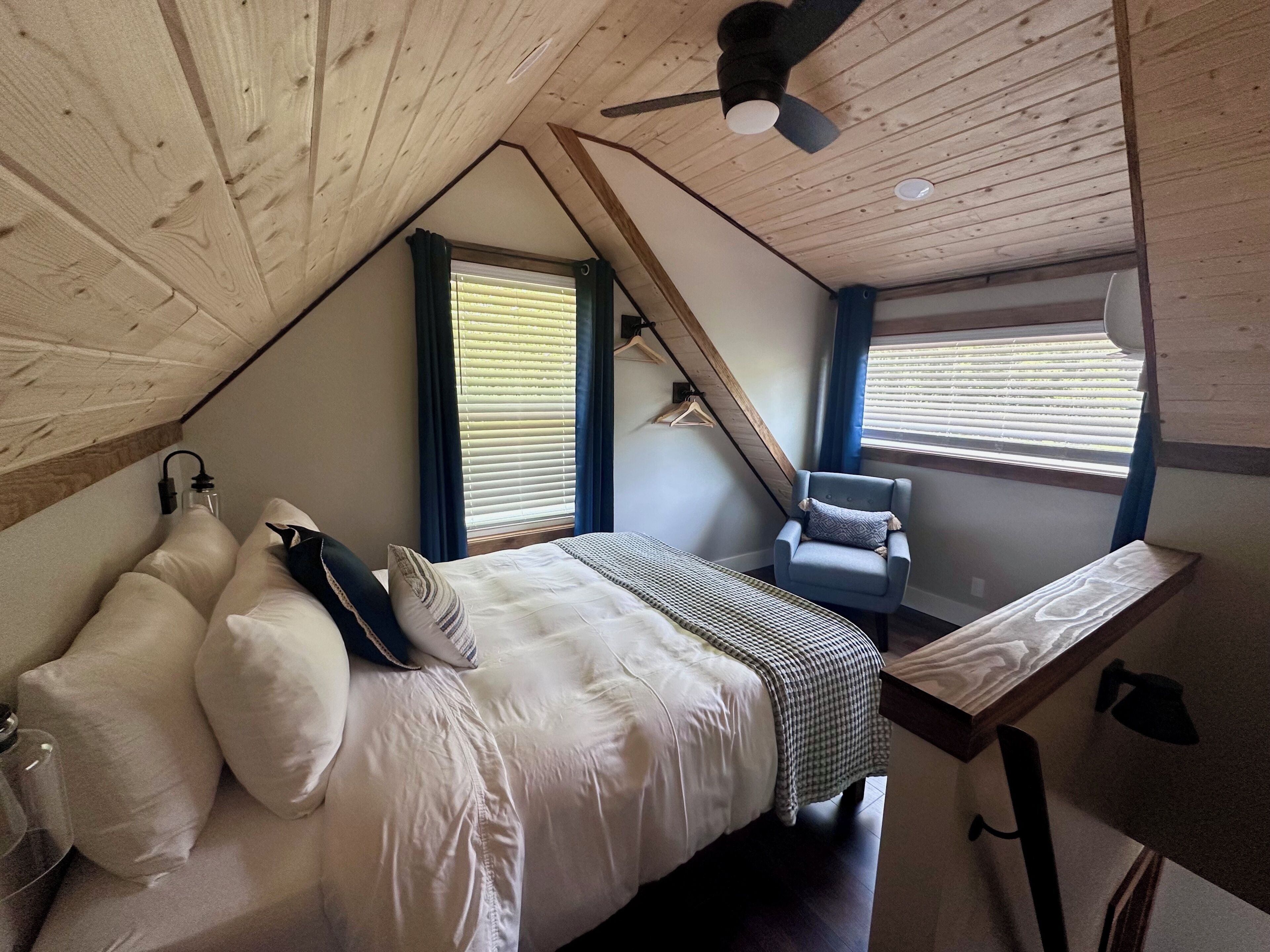 2 Schlafzimmer, Bügeleisen/Bügelbrett, kostenloses WLAN, Bettwäsche