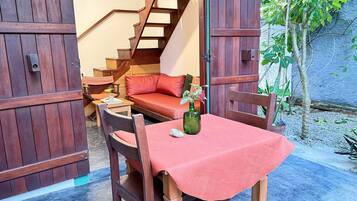 Chalet | Outdoor dining