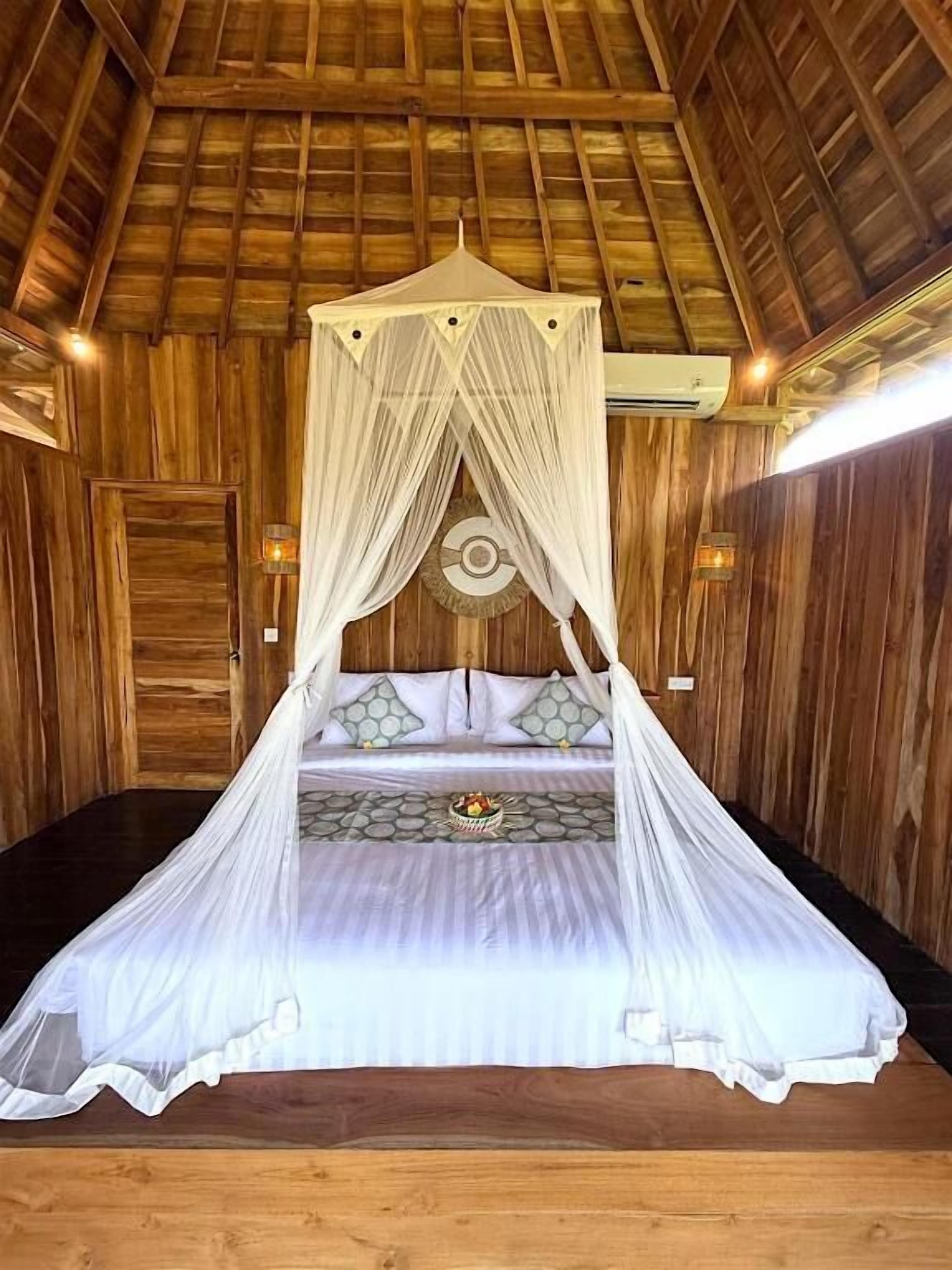 Deluxe Bungalow, 1 Bedroom, Terrace, Garden View