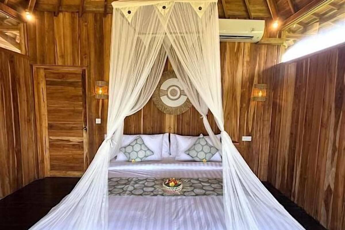 Deluxe Bungalow, 1 Bedroom, Terrace, Garden View
