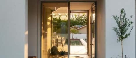 Villa, 3 Schlafzimmer, Kamin | Außendetails