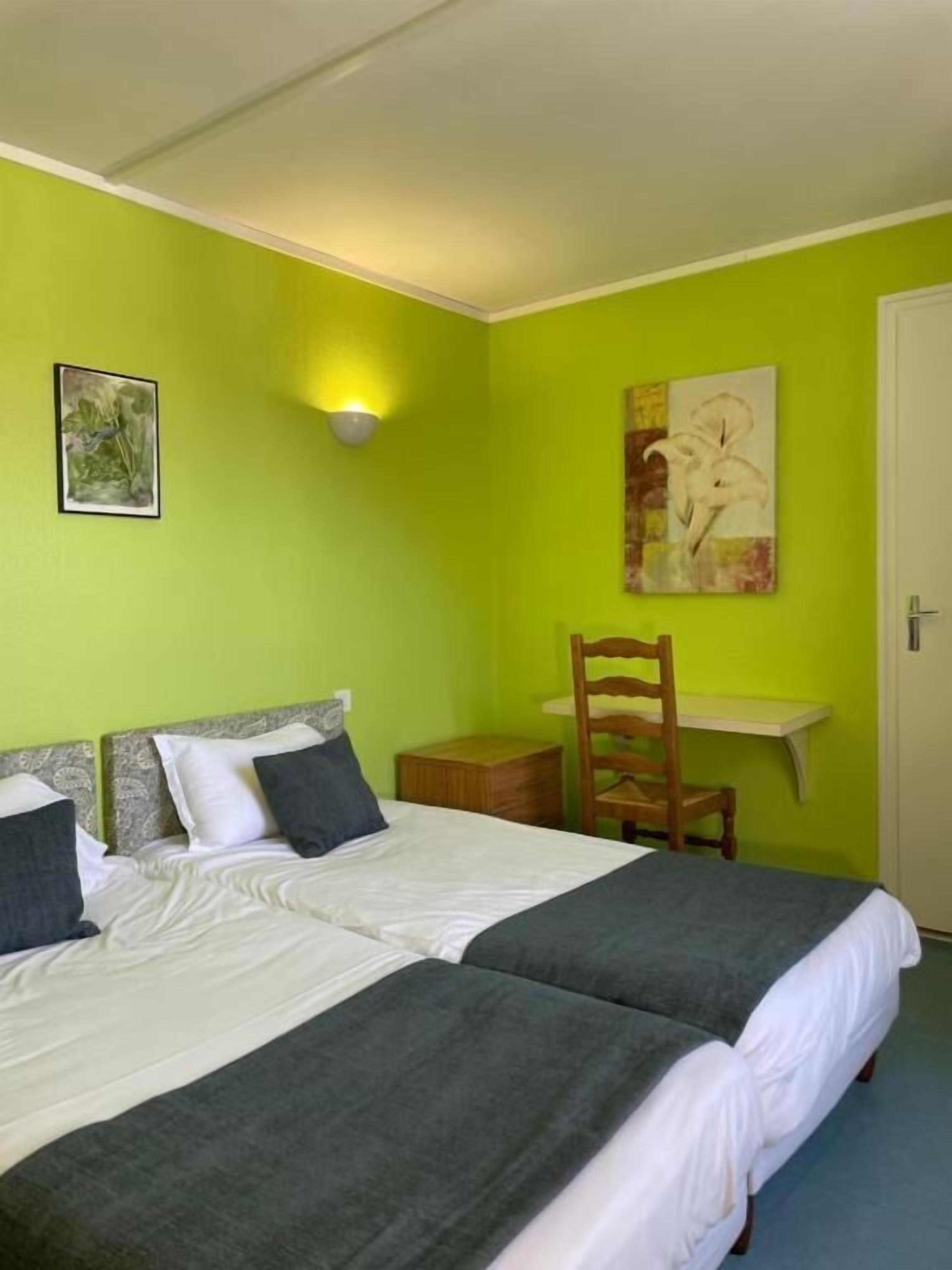 Twin Room, Vineyard View