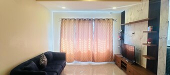Peaceful 1-bedroom apartment with AC in charming Majali