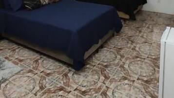 WiFi (free), bed sheets