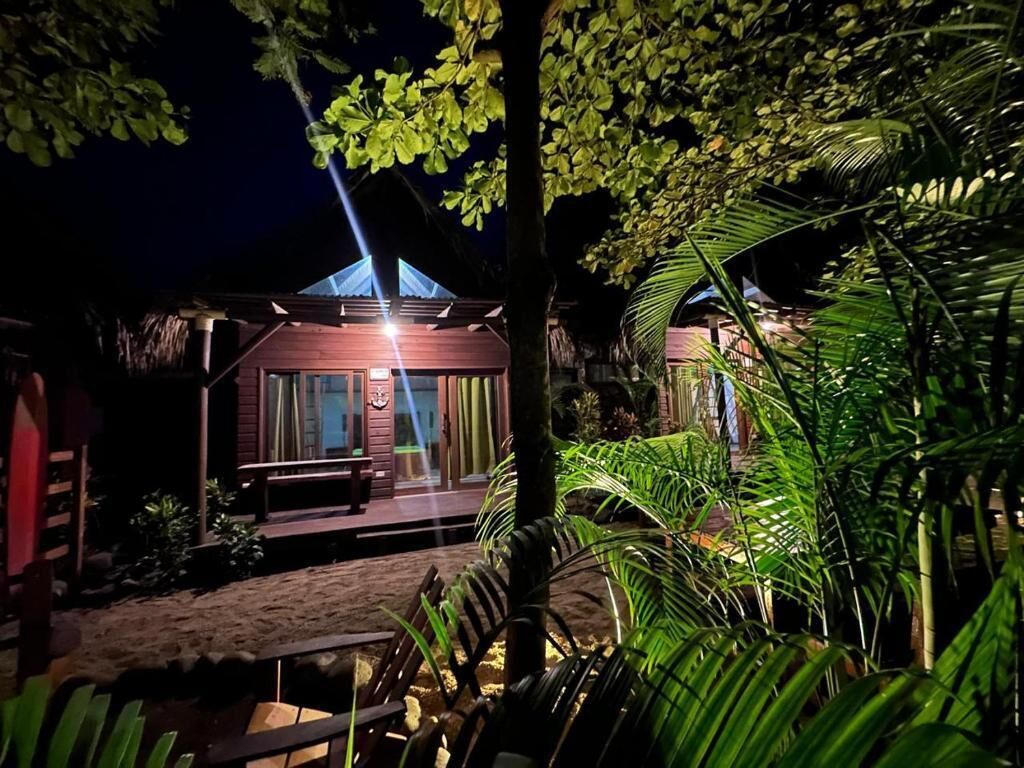 Superior-Suite, Terrasse, Gartenblick | Unterkunftsgelände