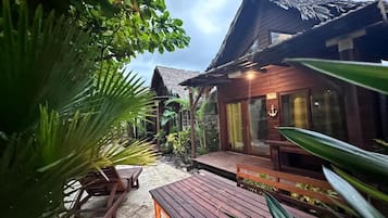 Superior-Suite, Terrasse, Gartenblick | Terrasse/Patio
