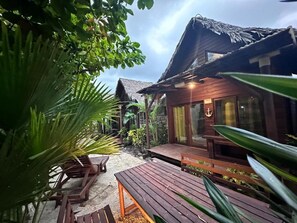 Suite Superior, patio, pemandangan kebun | Teras/patio